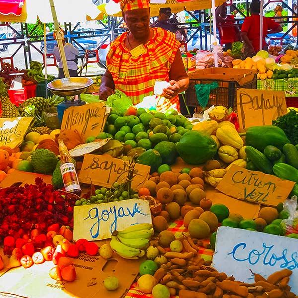 Marché de fruits en Guadeloupe